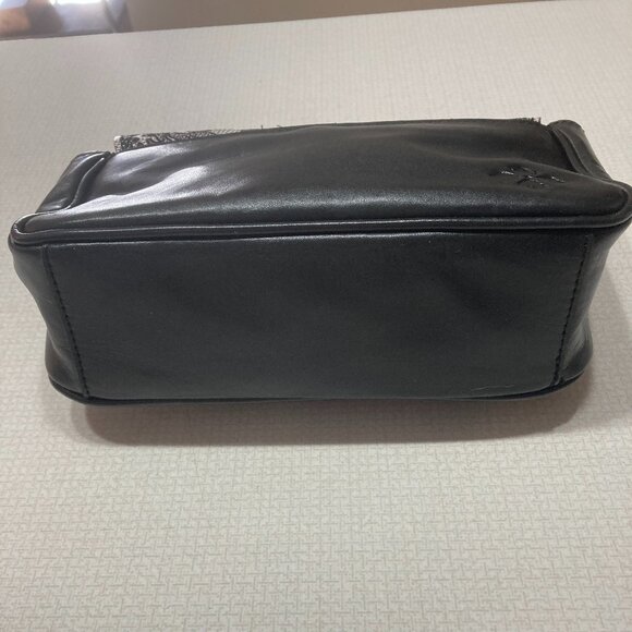 Like New Patricia Nash Chantilly Lace Leather Crossbody/Shoulder Bag - Picture 7 of 9